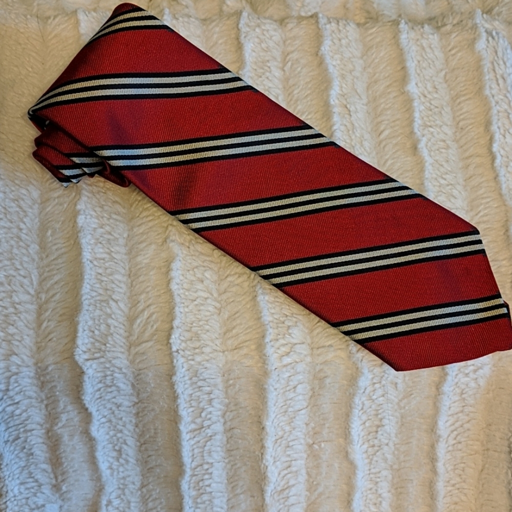 Joseph A Bank Tie